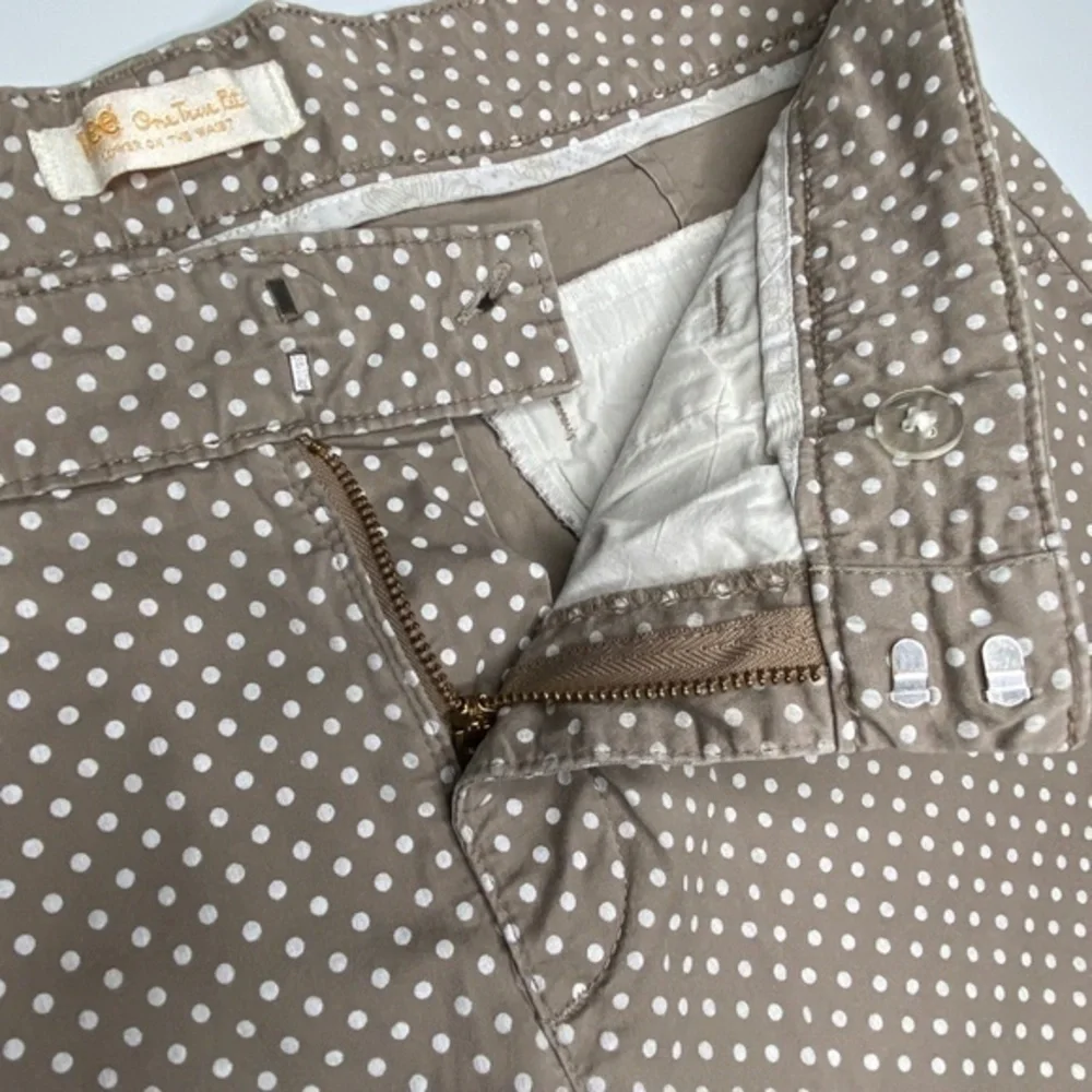 Lee Shorts One True Fit Lower On The Waist Size 14 Polka Dot‎ Tan White Bermuda